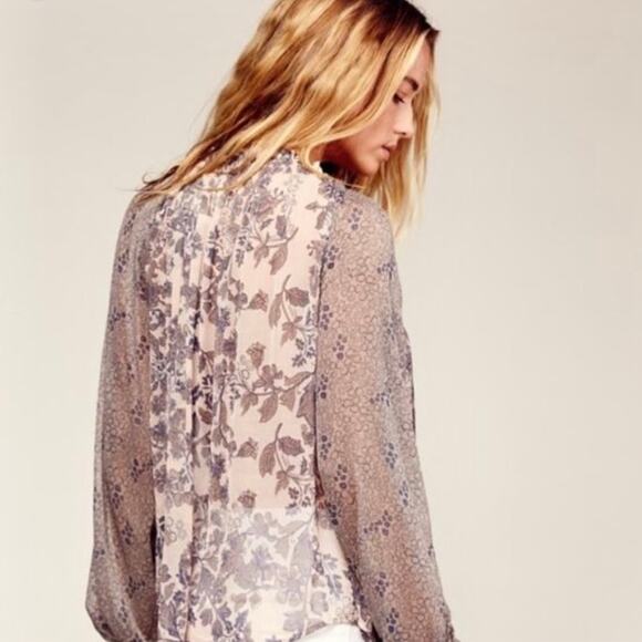 FREE PEOPLE Tassel Top Neutral Cream Floral Blouse Top Shirt – Small - Picture 4 of 13